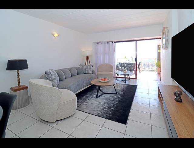 2 BEDROOM APARTMENT FOR SALE IN NORTHCLIFF